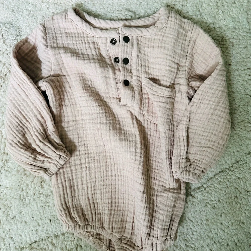 Pehr Muslin Baby Bodysuit in Blush